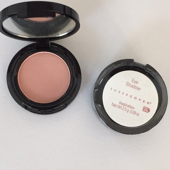 New Sheer Cover 2 Eye Shadows & Whipped Blush - Picture 2 of 3